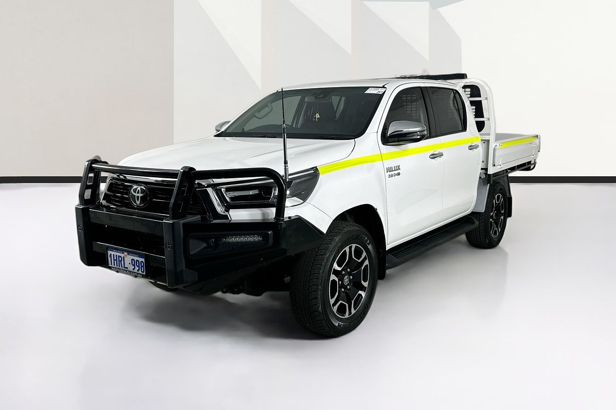 2022 Toyota HILUX SR5 (4x4) GUN126R 4X4