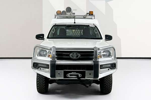 2020 Toyota HILUX SR (4x4) GUN126R MY19 UPGRADE 4X4