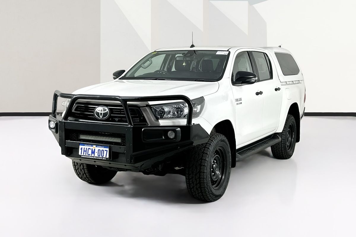 2020 Toyota HILUX SR (4x4) GUN126R FACELIFT 4X4
