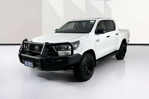 2021 Toyota HILUX SR (4x4) GUN126R FACELIFT 4X4