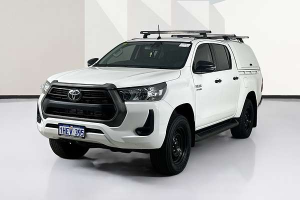 2020 Toyota HILUX SR (4x4) GUN126R FACELIFT 4X4