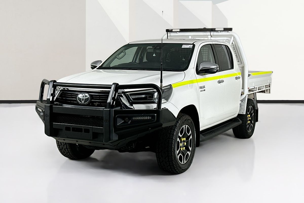 2021 Toyota HILUX SR5 (4x4) GUN126R FACELIFT 4X4