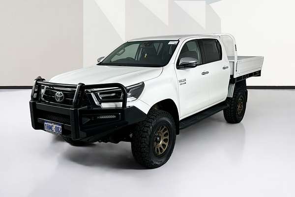 2021 Toyota HILUX SR5 (4x4) GUN126R 4X4