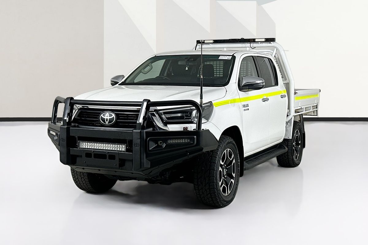 2021 Toyota HILUX SR5 (4x4) GUN126R FACELIFT 4X4