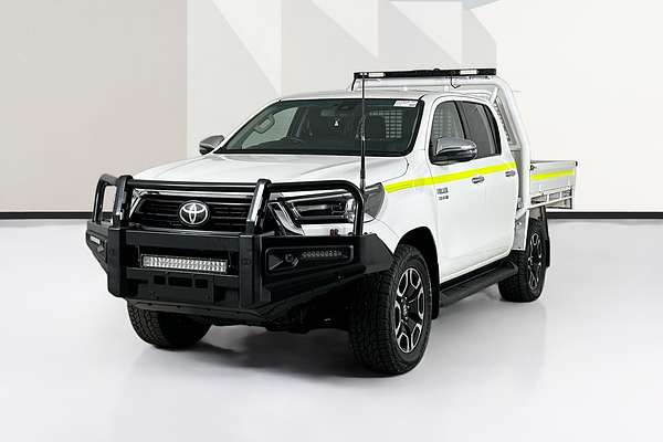2021 Toyota HILUX SR5 (4x4) GUN126R FACELIFT 4X4