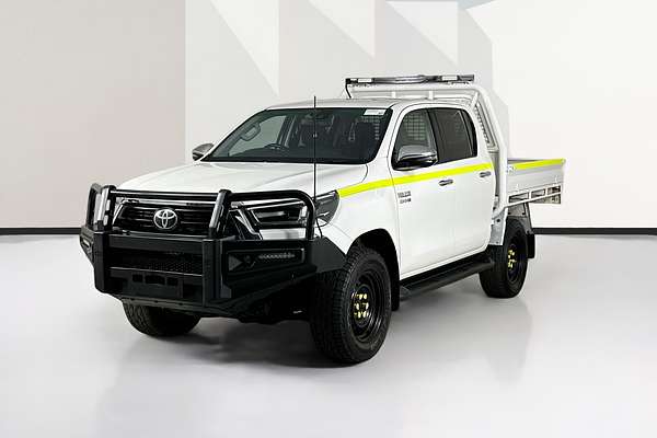 2021 Toyota HILUX SR5 (4x4) GUN126R 4X4