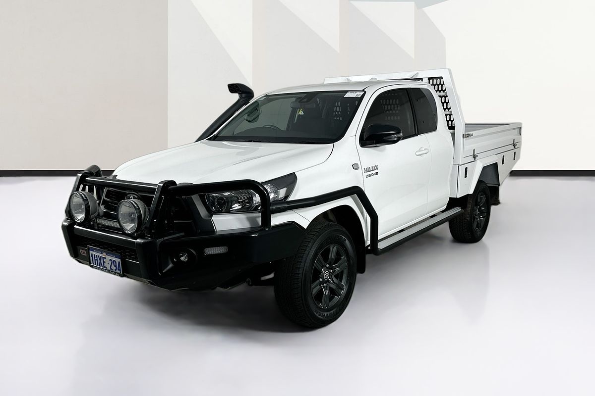 2023 Toyota HILUX SR (4x4) GUN126R 4X4