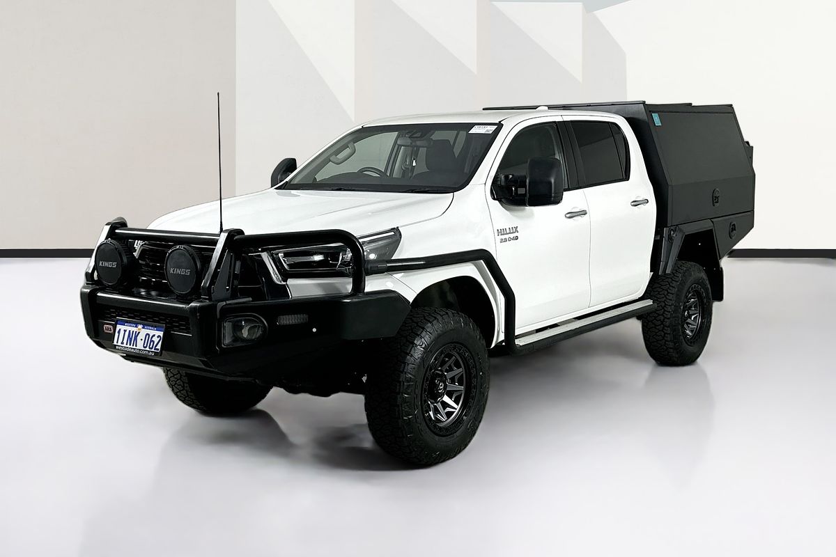 2022 Toyota HILUX SR5 (4x4) GUN126R 4X4