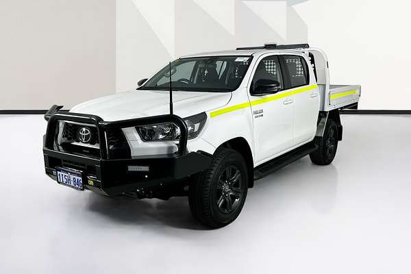 2025 Toyota HILUX SR (4x4) GUN126R RC 4X4
