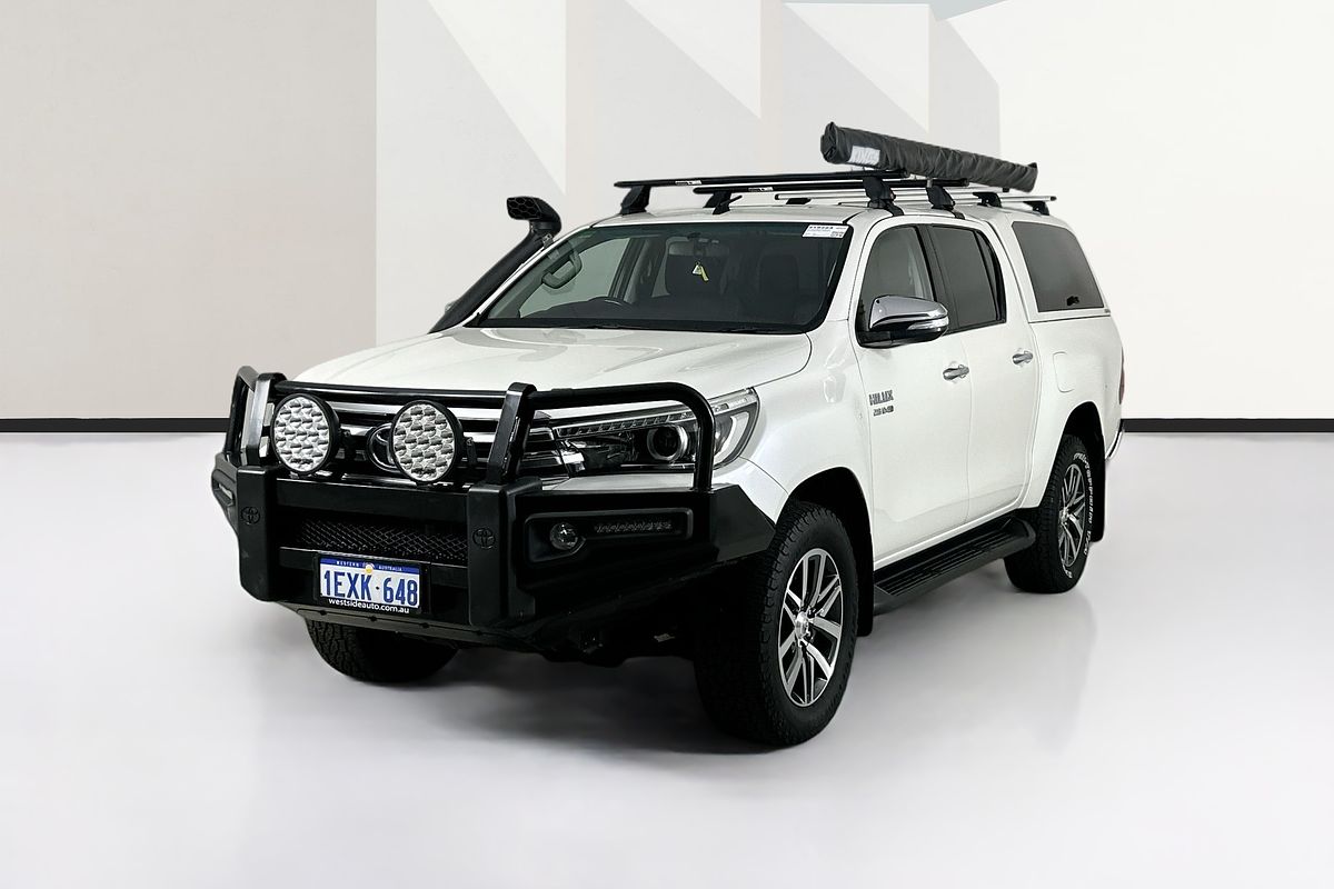 2015 Toyota HILUX SR5 (4x4) GUN126R 4X4