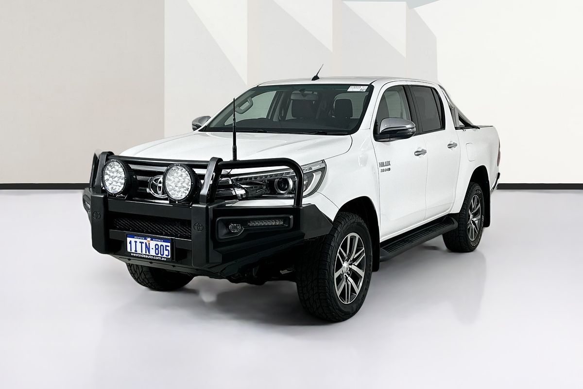 2017 Toyota HILUX SR5 (4x4) GUN126R 4X4