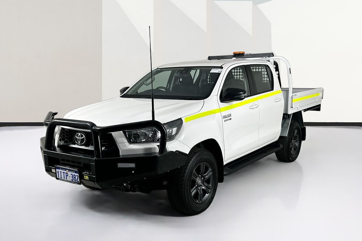 2024 Toyota HILUX SR 48V (4x4) GUN126R 4X4