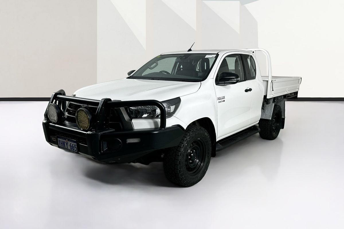 2021 Toyota HILUX SR (4x4) GUN126R 4X4