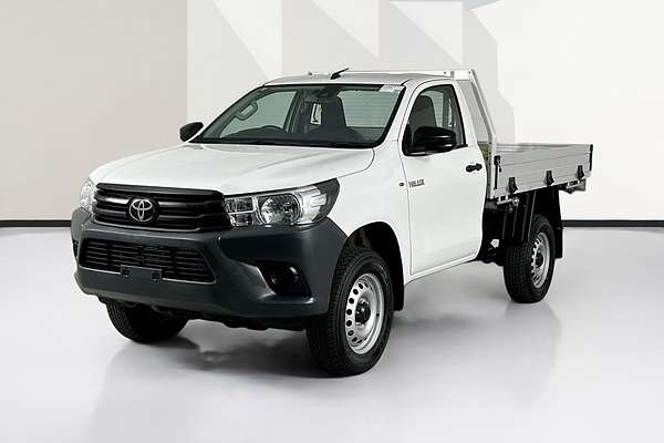 2020 Toyota HILUX WORKMATE HI-RIDER GUN135R FACELIFT 4x2