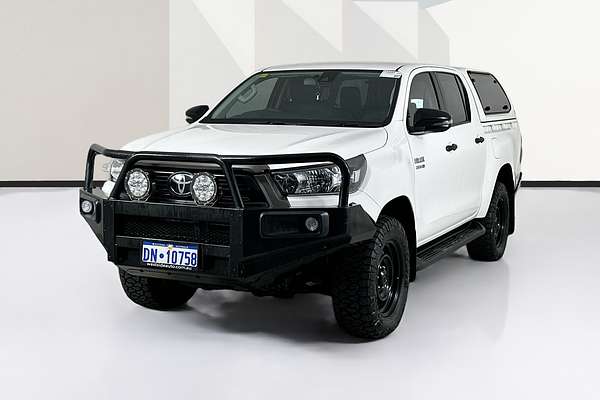 2022 Toyota HILUX SR (4x4) GUN126R 4X4