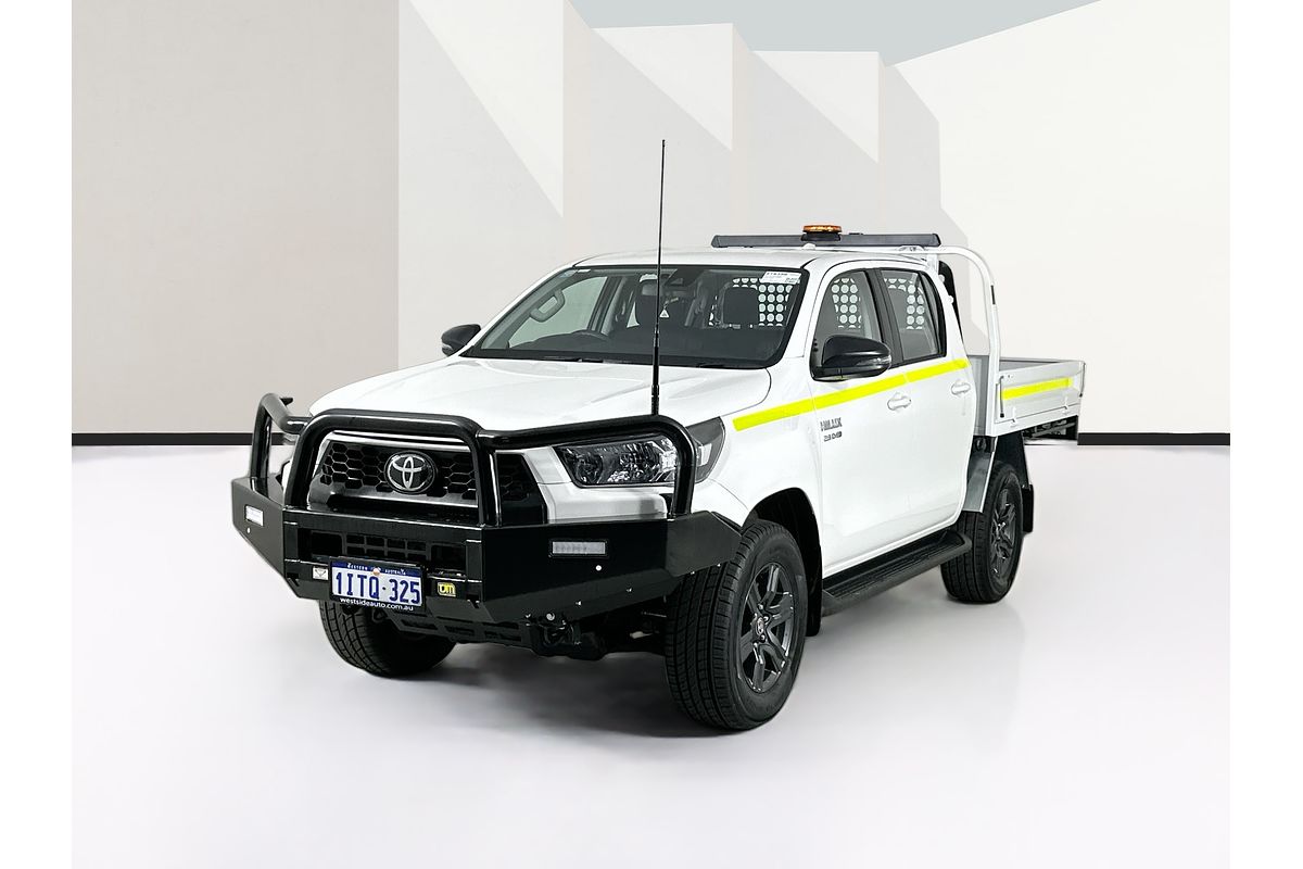 2025 Toyota HILUX SR 48V (4x4) GUN126R RC 4X4
