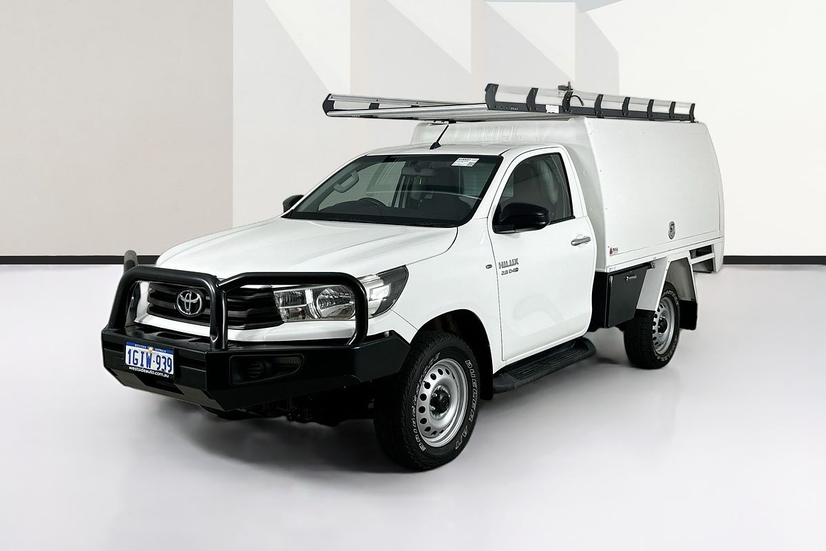 2017 Toyota HILUX SR (4x4) GUN126R 4X4