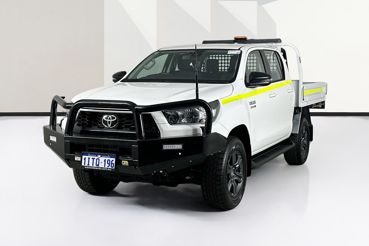 2024 Toyota HILUX SR 48V (4x4) GUN126R 4X4