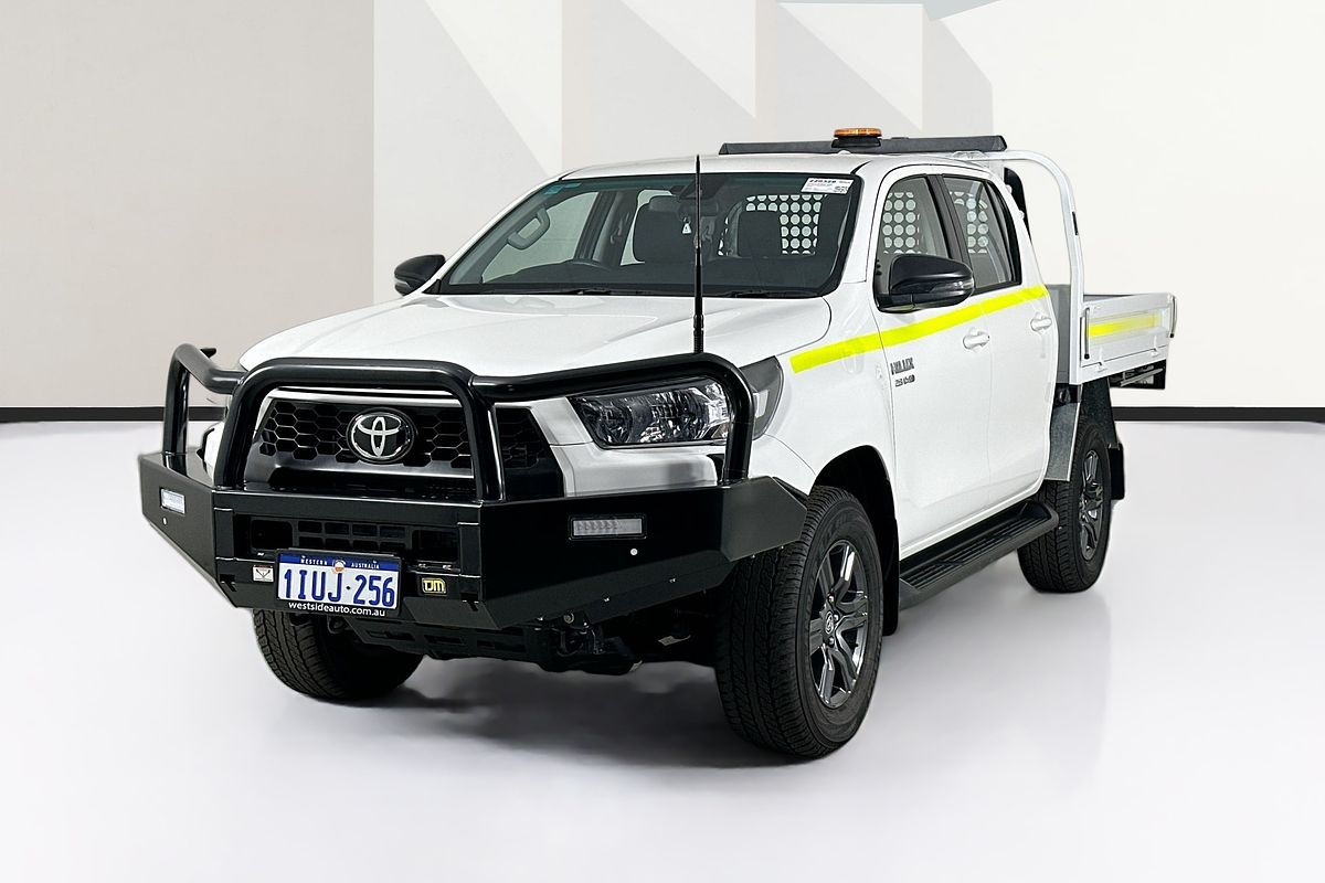 2024 Toyota HILUX SR 48V (4x4) GUN126R 4X4