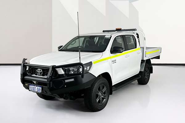 2024 Toyota HILUX SR 48V (4x4) GUN126R 4X4
