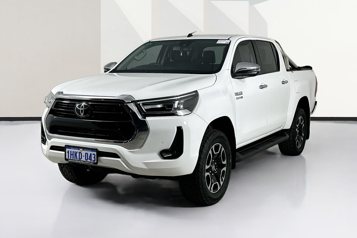 2021 Toyota HILUX SR5 (4x4) GUN126R FACELIFT 4X4