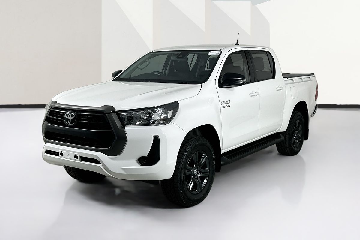 2022 Toyota HILUX SR (4x4) GUN126R 4X4