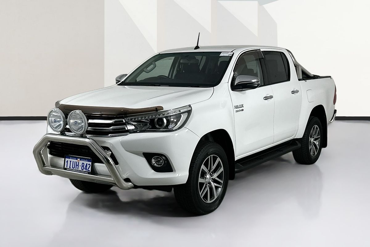 2017 Toyota HILUX SR5 (4x4) GUN126R 4X4