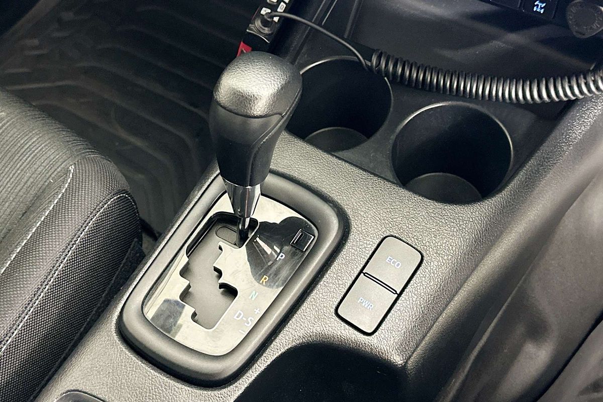 2023 Toyota HILUX SR (4x4) GUN126R 4X4