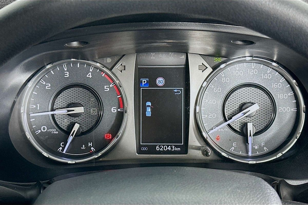 2021 Toyota HILUX SR (4x4) GUN126R FACELIFT 4X4