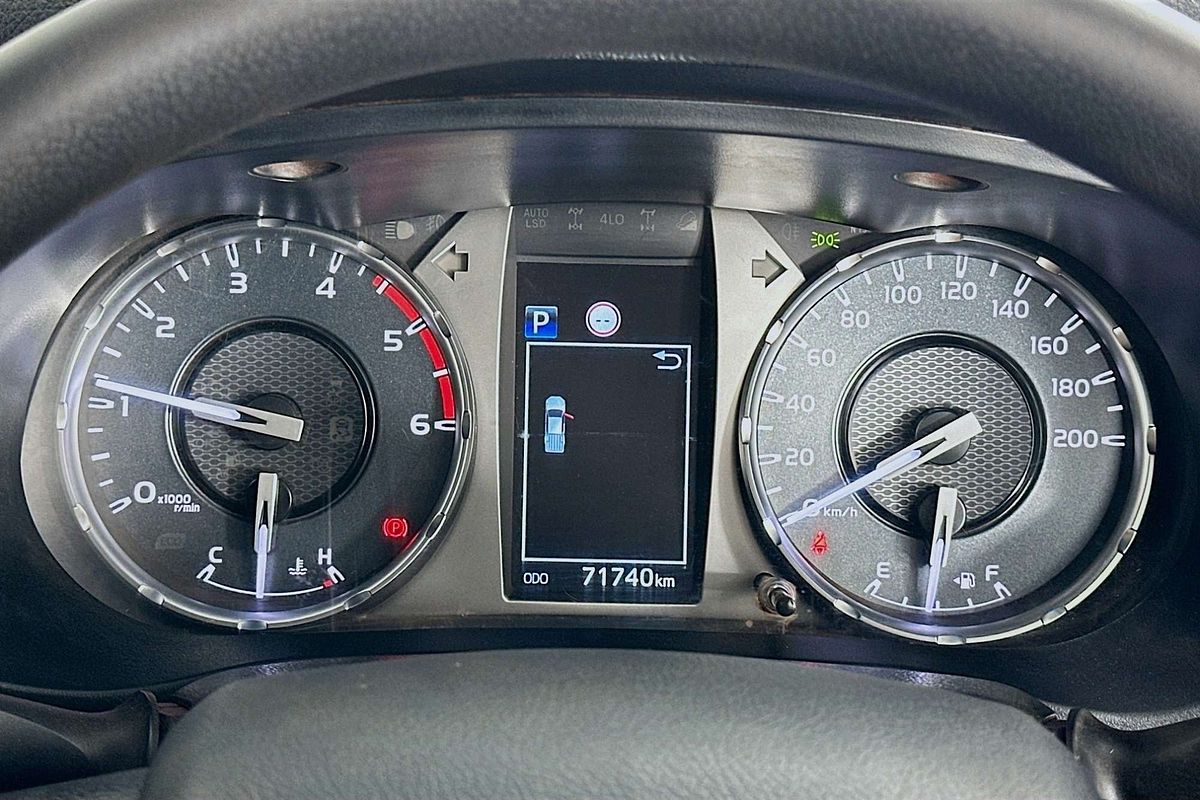 2021 Toyota HILUX SR (4x4) GUN126R FACELIFT 4X4
