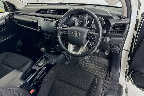 2023 Toyota Hilux SR (4x4) GUN126R 4X4
