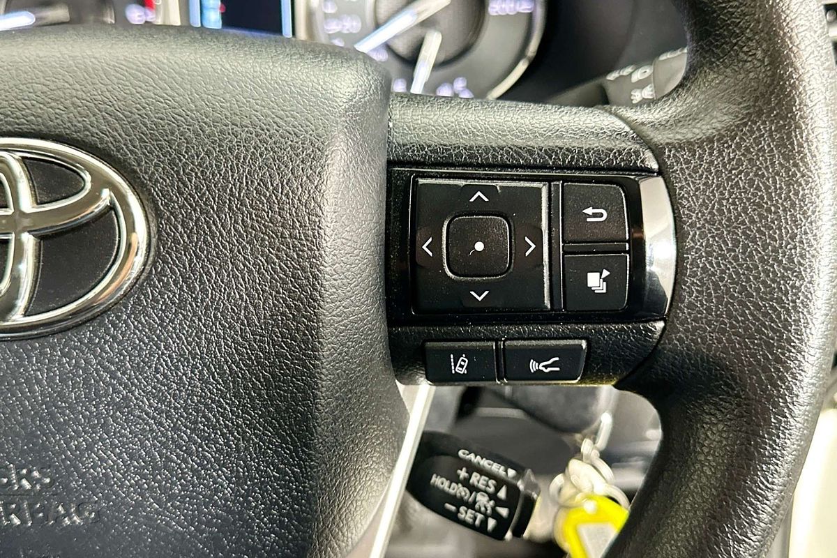 2023 Toyota HILUX SR (4x4) GUN126R 4X4