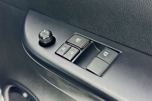 2023 Toyota Hilux SR (4x4) GUN126R 4X4