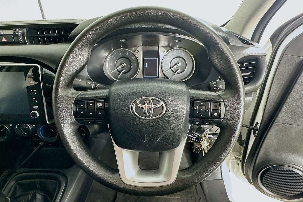 2022 Toyota Hilux SR (4x4) GUN126R 4X4