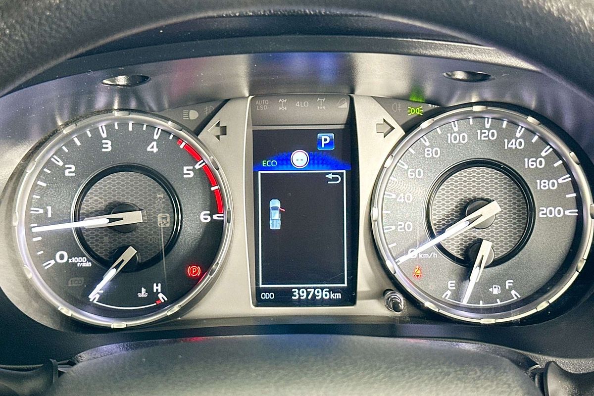 2023 Toyota HILUX SR (4x4) GUN126R 4X4