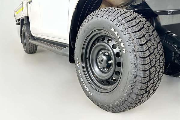 2021 Toyota HILUX SR (4x4) GUN126R FACELIFT 4X4