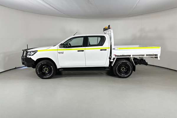 2021 Toyota HILUX SR (4x4) GUN126R FACELIFT 4X4