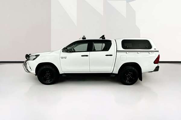 2017 Toyota HILUX SR (4x4) GUN126R MY17 4X4