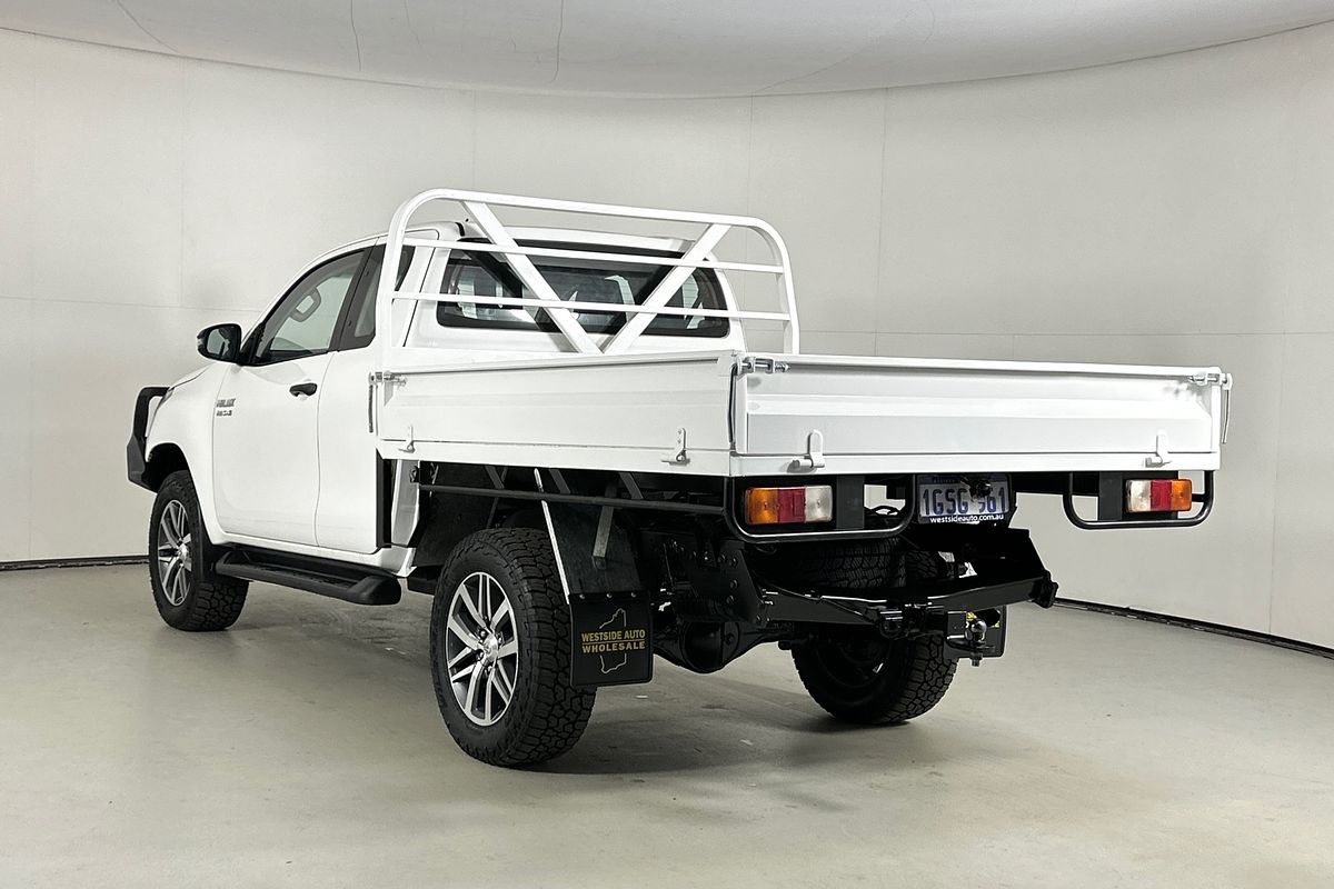 2018 Toyota HILUX SR (4x4) GUN126R MY19 4X4