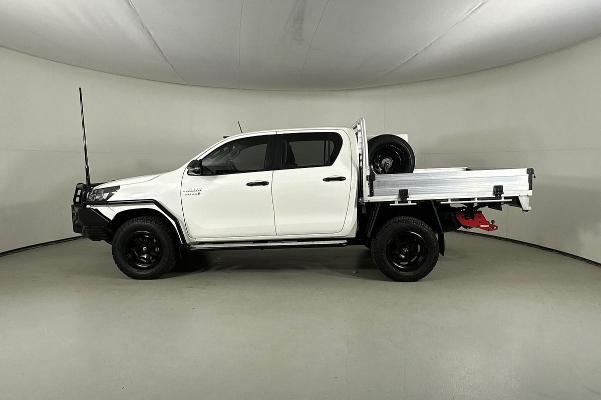 2021 Toyota HILUX SR (4x4) GUN126R FACELIFT 4X4