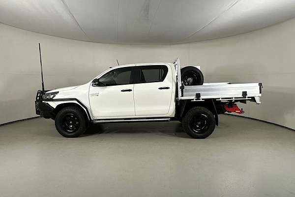 2021 Toyota HILUX SR (4x4) GUN126R FACELIFT 4X4