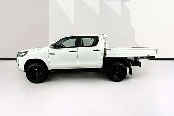 2020 Toyota HILUX SR (4x4) GUN126R FACELIFT 4X4