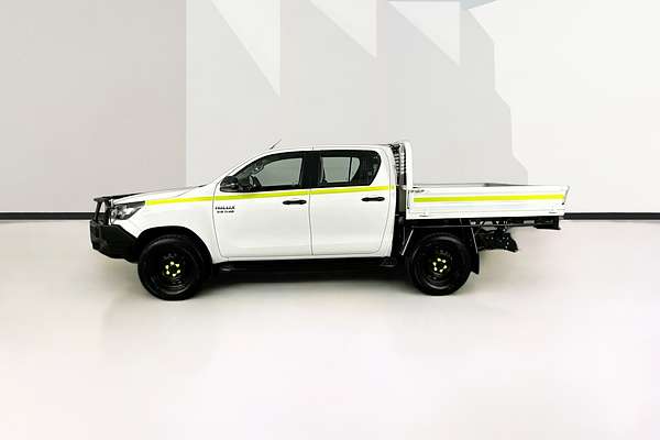 2021 Toyota HILUX SR (4x4) GUN126R FACELIFT 4X4