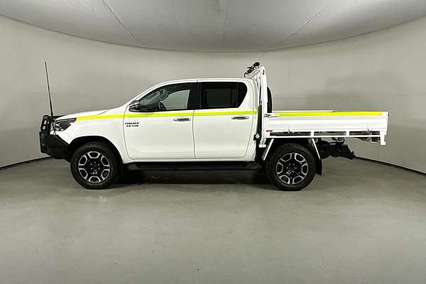 2021 Toyota HILUX SR5 (4x4) GUN126R FACELIFT 4X4