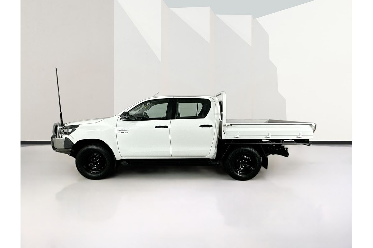 2020 Toyota HILUX SR (4x4) GUN126R FACELIFT 4X4