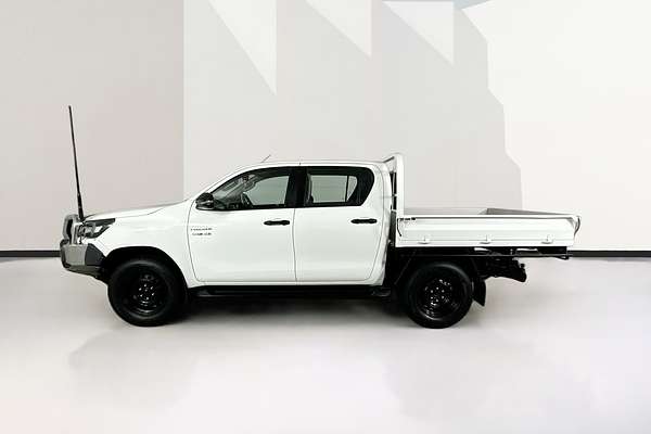 2020 Toyota HILUX SR (4x4) GUN126R FACELIFT 4X4