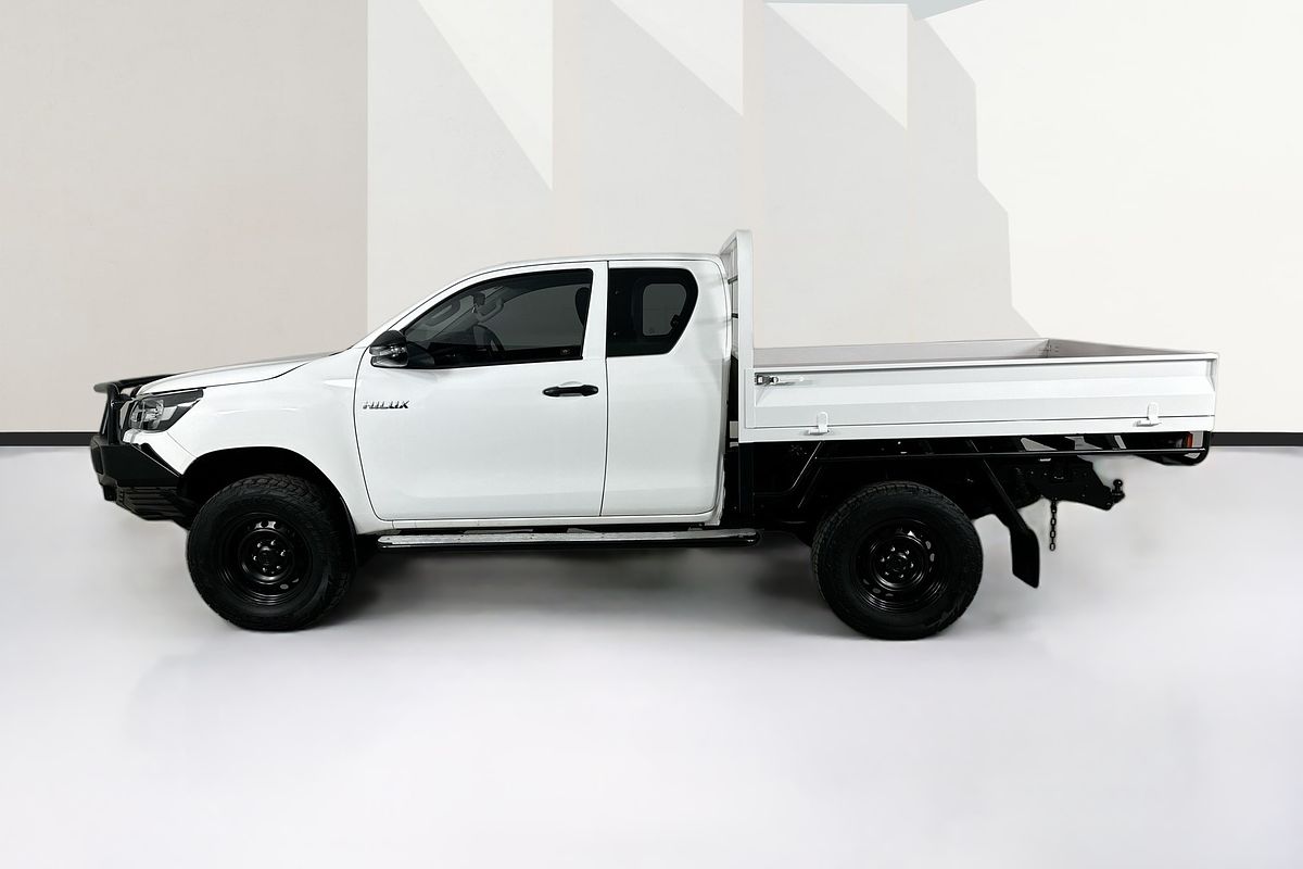 2020 Toyota HILUX WORKMATE (4x4) GUN125R FACELIFT 4X4