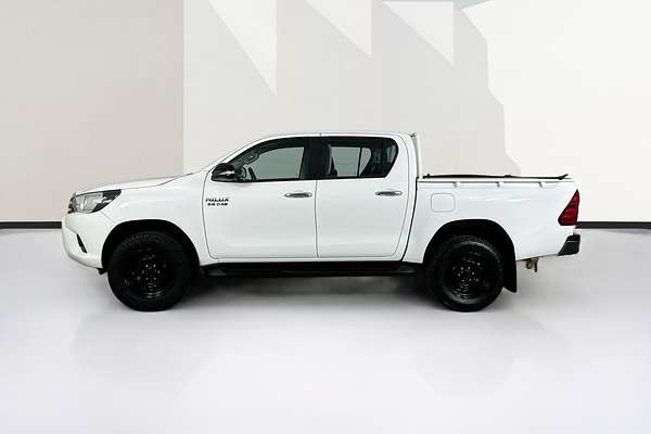 2017 Toyota HILUX SR HI-RIDER GUN136R REAR WHEEL DRIVE