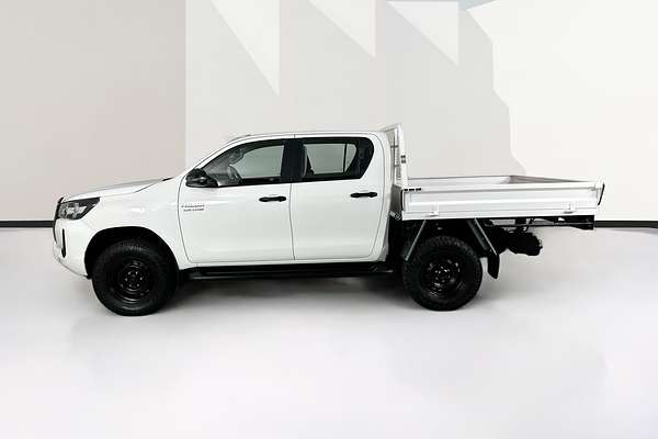 2020 Toyota HILUX SR (4x4) GUN126R FACELIFT 4X4