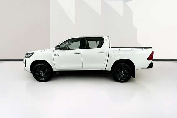 2024 Toyota Hilux SR 48V GUN126R 4X4
